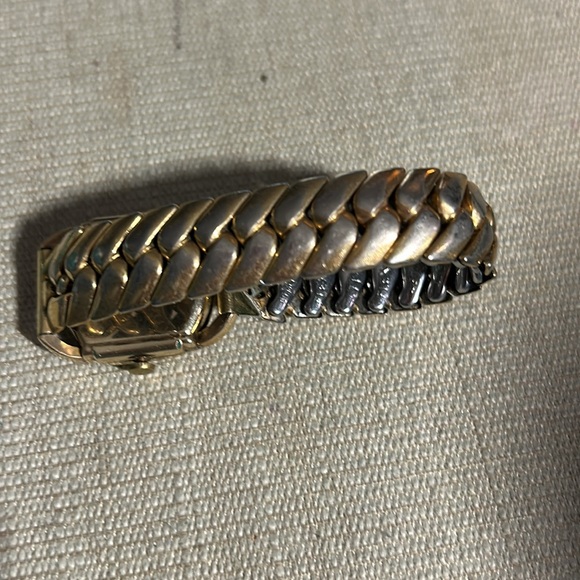 Hamilton gold plated watch needs repair - Picture 2 of 5